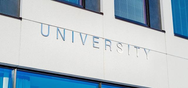 university-2119707_960_720